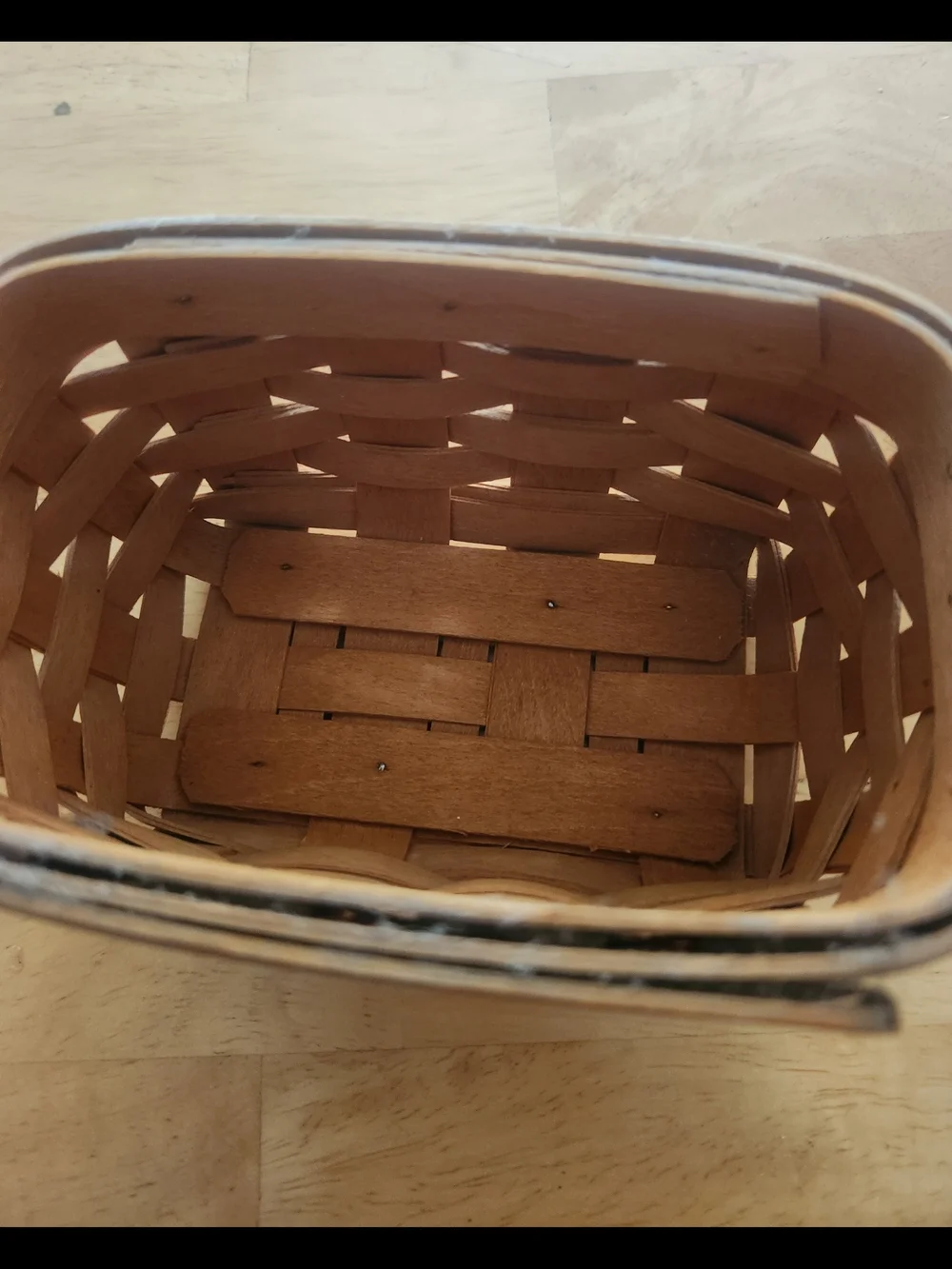 1998 Hostess Appreciation Basket With Plastic And Fabric Liner